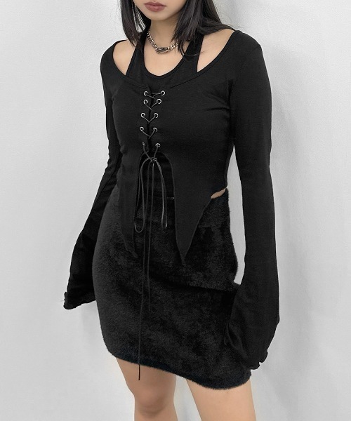 LVEU.(ラブユ.)の「【LVEU.】レースアップレイヤードトップス / トップス カットソー 長袖 レースアップ リブ レイヤード クロップド フレアスリーブ バレエコア ショート ブラック ホワイト(Tシャツ/カットソー・レディース・ブラック/ホワイト・FREE)」の2枚目の写真