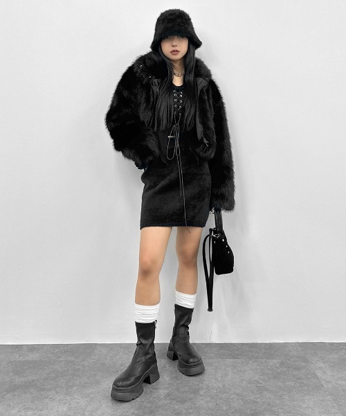 LVEU.(ラブユ.)の「【LVEU.】レースアップレイヤードトップス / トップス カットソー 長袖 レースアップ リブ レイヤード クロップド フレアスリーブ バレエコア ショート ブラック ホワイト(Tシャツ/カットソー・レディース・ブラック/ホワイト・FREE)」の17枚目の写真