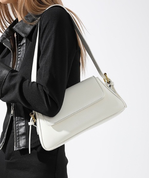 gossip!ロサンゼルス(ゴシップロサンゼルス)の「ベルトショルダー横長バッグ(ショルダーバッグ・レディース・ブラウン/ブラック/ベージュ・FREE)」の14枚目の写真