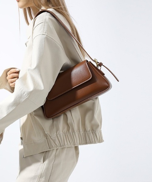 gossip!ロサンゼルス(ゴシップロサンゼルス)の「ベルトショルダー横長バッグ(ショルダーバッグ・レディース・ブラウン/ブラック/ベージュ・FREE)」の22枚目の写真