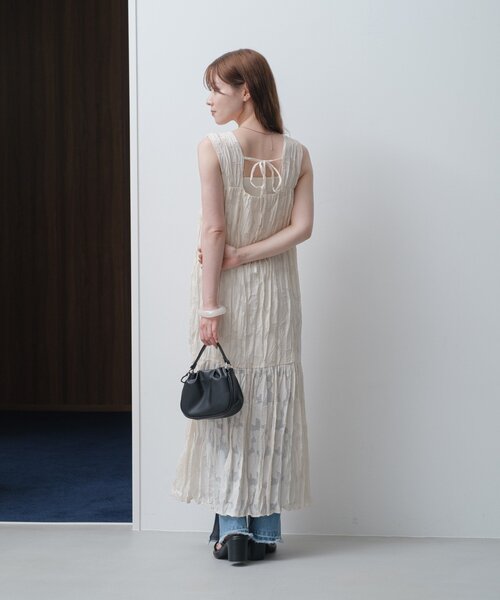 Kastane（カスタネ）の「【WEB限定/低身長サイズ/2サイズ展開】シアージャガードレースノースリワンピース（ワンピース・レディース・ブラック/アイボリー・1/0）」の8枚目の写真