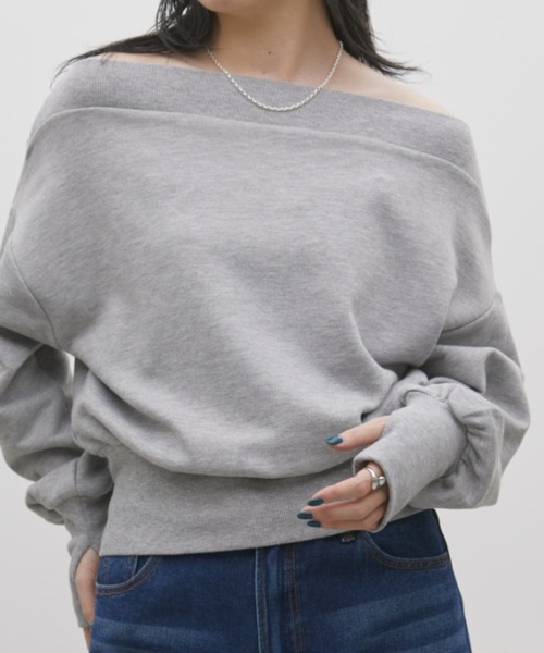 Aunt Marie's(アントマリーズ)の「ボリュームスリーブオフショルダースウェット(スウェット・レディース・チャコールグレー/グレー・FREE)」の13枚目の写真