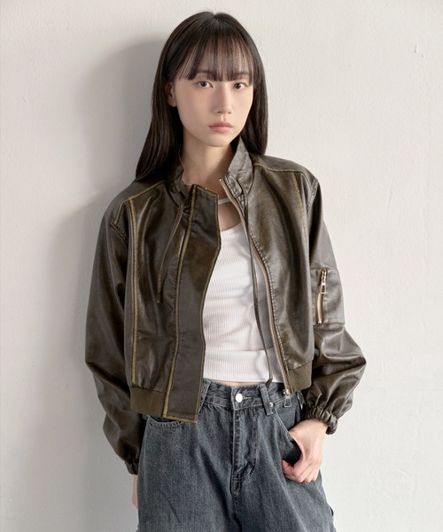 UNE MANSION（ユヌマンション）の「セミクロップドバイカラービンテージライクブルゾンライダースジャケット（ブルゾン・レディース・ブラック/アイボリー/ダークブラウン・FREE）」の19枚目の写真