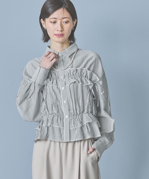 LAKOLE(ラコレ)の「ストライプフリルシャツ / 292594(シャツ/ブラウス・レディース・イエロー/グレー/ピンク/サックスブルー・LARGE/MEDIUM)」の6枚目の写真