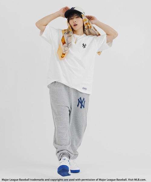 BACK TO THE FIELD(バック トゥー ザ フィールド)の「【平野莉玖コラボ】【MLB】photoTシャツ(Tシャツ/カットソー・レディース・ピンク/ホワイト/ブラック・FREE)」の10枚目の写真