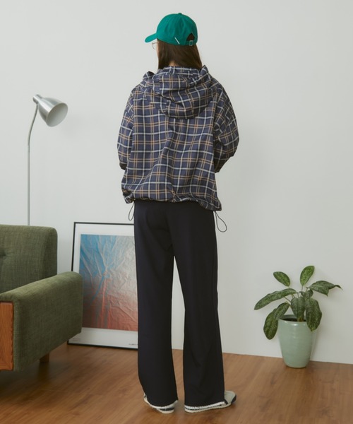 MERLOT(メルロー)の「ダブルウエストカットオフイージースラックス(スラックス・レディース・チャコールグレー/ブラック/ネイビー・FREE)」の7枚目の写真