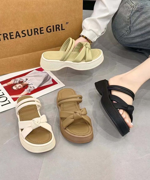 shoes365(シューズスリーシックスファイヴ)の「【shoes 365】リボンデザインダブルストラップ厚底サンダル (SS)(サンダル・レディース・ベージュ/オフホワイト/ブラック・22.5cm/23.0cm/23.5cm/24.0cm/24.5cm/25.0cm)」の6枚目の写真