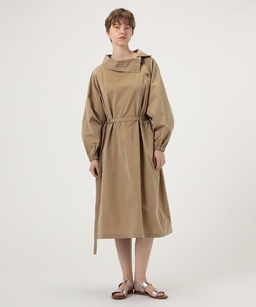 HAVERSACK（ハバーザック）の「HAVERSACK コットンサテンドレス（ワンピース・レディース・ベージュ・1）」の2枚目の写真