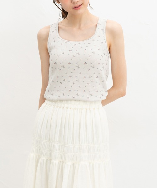 Honeys（ハニーズ）の「【ＵＶカット・吸水速乾】カップ付スクエアタンクトップ（タンクトップ・レディース・モカ/サックスブルー/ブラック/オフホワイト/ベージュ系その他・L/LL/M/S）」の4枚目の写真