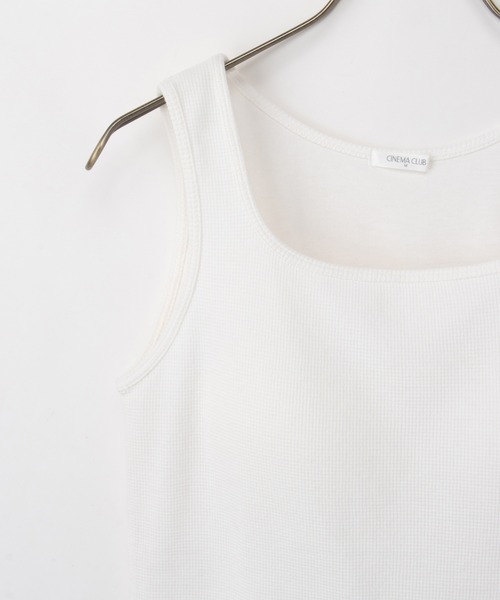 Honeys（ハニーズ）の「【ＵＶカット・吸水速乾】カップ付スクエアタンクトップ（タンクトップ・レディース・モカ/サックスブルー/ブラック/オフホワイト/ベージュ系その他・L/LL/M/S）」の10枚目の写真