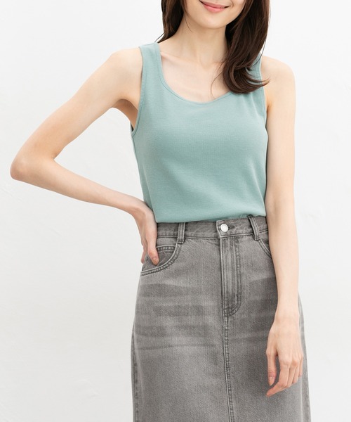 Honeys（ハニーズ）の「【ＵＶカット・吸水速乾】カップ付スクエアタンクトップ（タンクトップ・レディース・モカ/サックスブルー/ブラック/オフホワイト/ベージュ系その他・L/LL/M/S）」の16枚目の写真