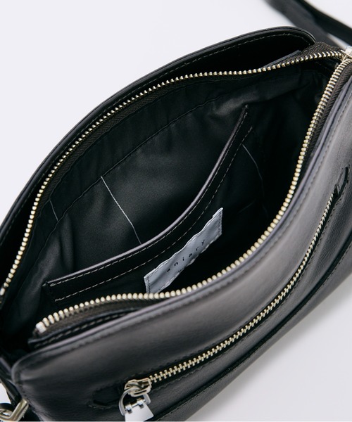 aniary(アニアリ)の「ショルダーバッグ(アルティザンレザー)(ショルダーバッグ・メンズ・チャコールグレー/ブラック/ロイヤルブルー/ベージュ系/ターコイズブルー系/オレンジ・FREE)」の12枚目の写真