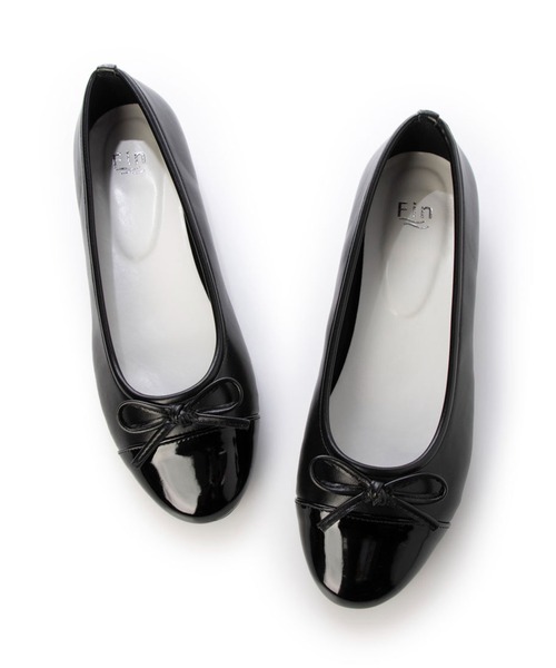 Fin（フィン）の「トゥキャップバレエシューズ【低反発スポンジ入り】（バレエシューズ・レディース・ブラック/ベージュ/ネイビー・25cm/24.5cm/24cm/23.5cm/23cm/22.5cm）」の18枚目の写真