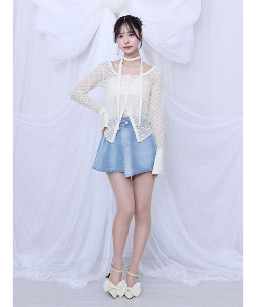 EATME（イートミー）の「アシンメトリープリーツミニデニムスカート（デニムスカート・レディース・ライトブルー/ブラック・SMALL/MEDIUM）」の7枚目の写真