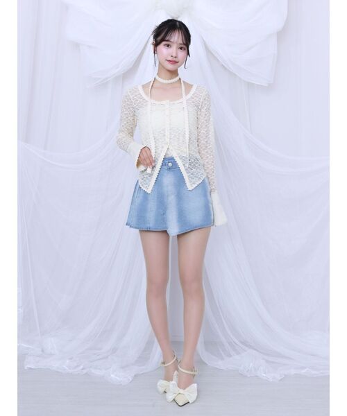 EATME（イートミー）の「アシンメトリープリーツミニデニムスカート（デニムスカート・レディース・ライトブルー/ブラック・SMALL/MEDIUM）」の8枚目の写真