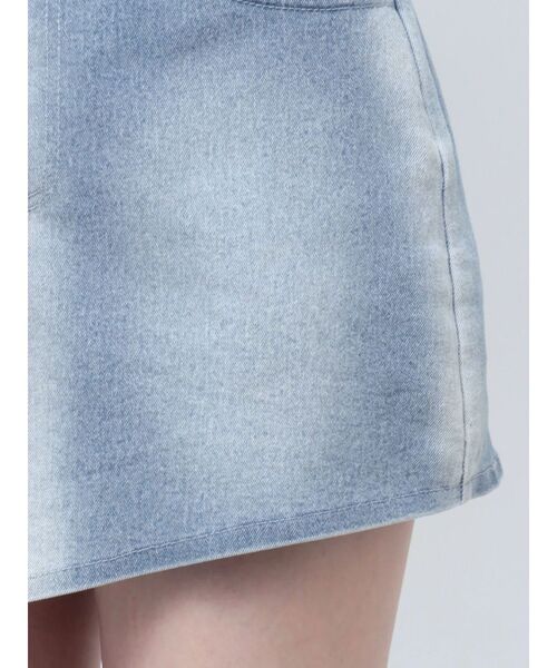 EATME（イートミー）の「アシンメトリープリーツミニデニムスカート（デニムスカート・レディース・ライトブルー/ブラック・SMALL/MEDIUM）」の15枚目の写真