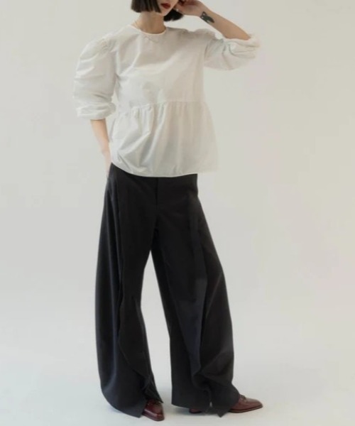 Knuth Marf（クヌースマーフ）の「Knuth Marf slit deformed pants（その他パンツ・レディース・ベージュ/ブラック/ダークグレー・SMALL/MEDIUM）」の5枚目の写真