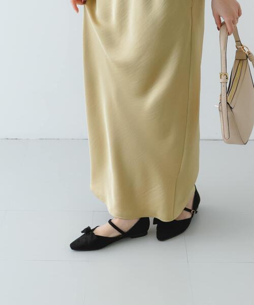 RODE SKO(ロデスコ)の「『WEB/一部店舗限定カラー』『MADE IN JAPAN』マルチWAYリボンパンプス(パンプス・レディース・ホワイト系その他/ブラック/ピンクベージュ/グレー・36/37/38)」の6枚目の写真