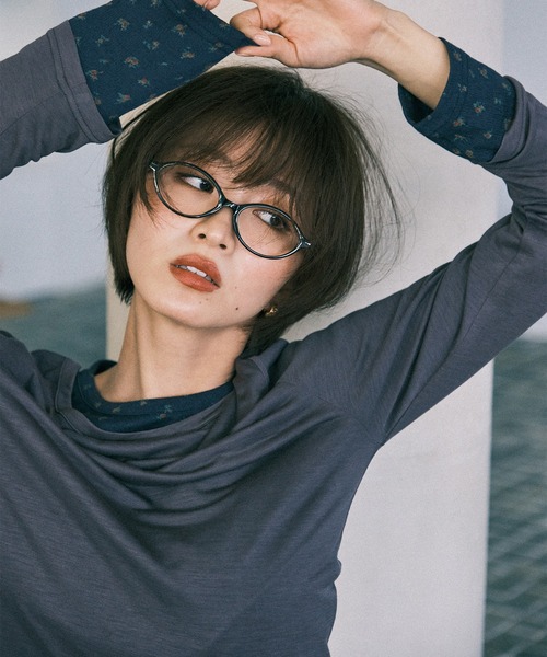 MUHET（ミュエータ）の「oval glasses / オーバルメガネ（メガネ・レディース・ブラウン/ブラック・FREE）」の3枚目の写真