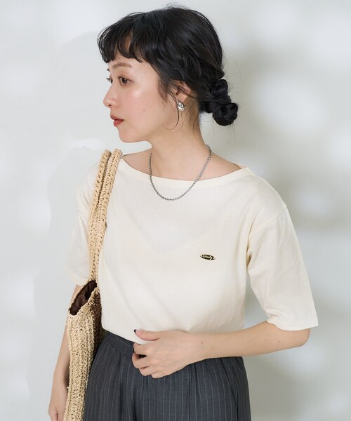FREAK'S STORE(フリークスストア)の「ゴールドプレート 5分袖Tシャツ/半袖Tシャツ(Tシャツ/カットソー・レディース・オフホワイト/グレー/ブラック・フリ-)」の10枚目の写真