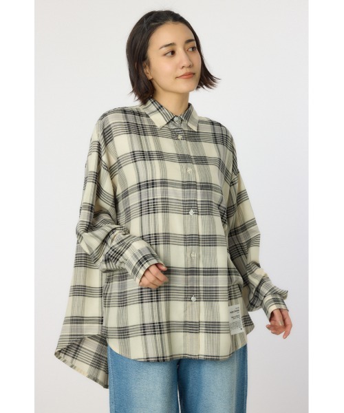 RODEO CROWNS WIDE BOWL(ロデオクラウンズワイドボウル)の「マルチパターンチェックシャツ(シャツ/ブラウス・レディース・ブラック系その他/グリーン系その他/イエロー系その他/ブルー系その他・FREE)」の5枚目の写真