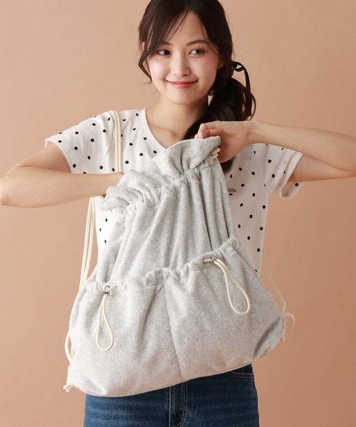 tiny tiny（ティニーティニー）の「ドロスト ナップサック[tiny tiny(ティニーティニー)]（バックパック/リュック・レディース・グリーン/アイボリー/ブラック/ブラック系その他/レオパード/ホワイト/その他/グレー系その他/ブラウン系その他/ホワイト系その他/ブラック系その他2/ブルー系その他/ブラック系その他3/ホワイト系その他2・0）」の9枚目の写真