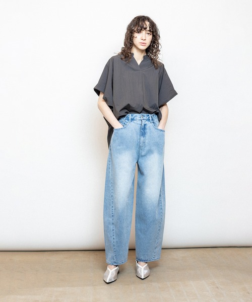 OSMOSIS（オズモーシス）の「タックデニムパンツ（デニムパンツ・レディース・ライトブルー/ブルー/ブラック系その他/ブルー系その他・ONE SIZE）」の16枚目の写真