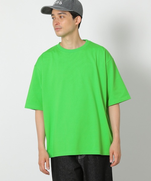 LAKOLE(ラコレ)の「ベーシックカットソー半袖 / 288094(Tシャツ/カットソー・メンズ・ホワイト/グレー/ブラック/ピンク/グリーン/イエロー・MEDIUM/LARGE/X-LARGE)」の4枚目の写真