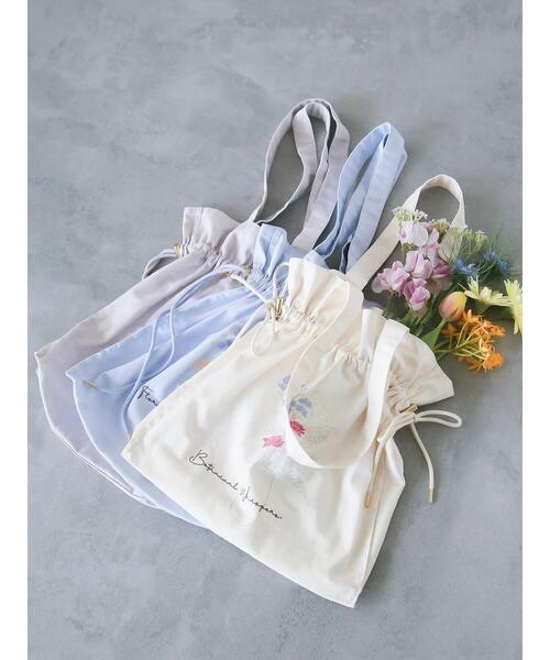 Te chichi TERRASSE（テチチテラス）の「【日比谷花壇コラボ】フラワープリントバッグ（ハンドバッグ・レディース・オフホワイト/ブルー/グレー・F）」の7枚目の写真