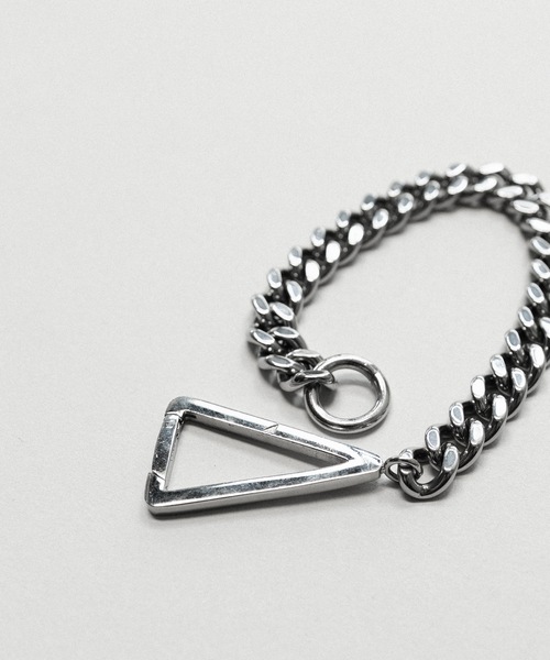 cii（シー）の「triangle bracelet / トライアングルブレスレット（ブレスレット・メンズ・シルバー・FREE）」の4枚目の写真