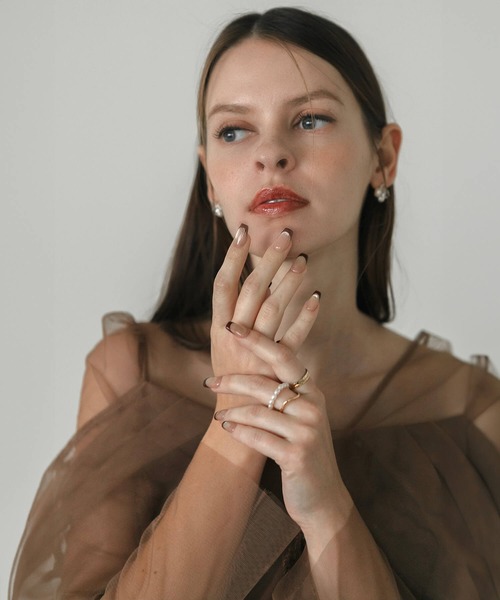 Anail（エーネイル）の「3D水光ネイルベージュマグネットブラウンフレンチシンプルスクエアネイルチップ（ネイルシール/ネイルチップ・レディース・ゴールド・SMALL/LARGE/MEDIUM）」の9枚目の写真