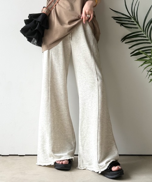 Java（ジャバ）の「《JaVaジャバコラボ》ディティールで差が付く。裾クラッシュ裏毛美脚フレアパンツ（スウェットパンツ・レディース・オートミール/ブラック/杢グレー・LARGE/MEDIUM/SMALL/X-LARGE）」の7枚目の写真