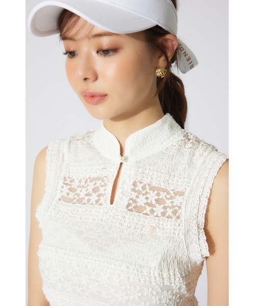 RIENDA GOLF(リエンダゴルフ)の「【RIENDA GOLF】カットレーストップス 夏服 ノースリーブトップス(Tシャツ/カットソー・レディース・ブラック/ライトブルー/ホワイト・SMALL/MEDIUM)」の12枚目の写真