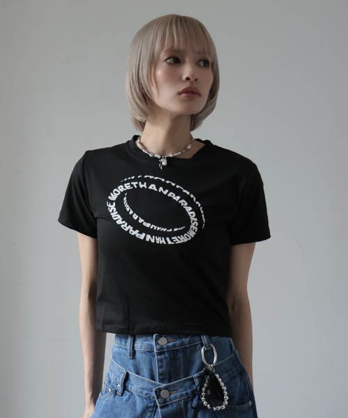 Ulysses(ユリシス)の「ロゴプリントクロップドTシャツ(Tシャツ/カットソー・レディース・ブラック/ホワイト・F)」の8枚目の写真