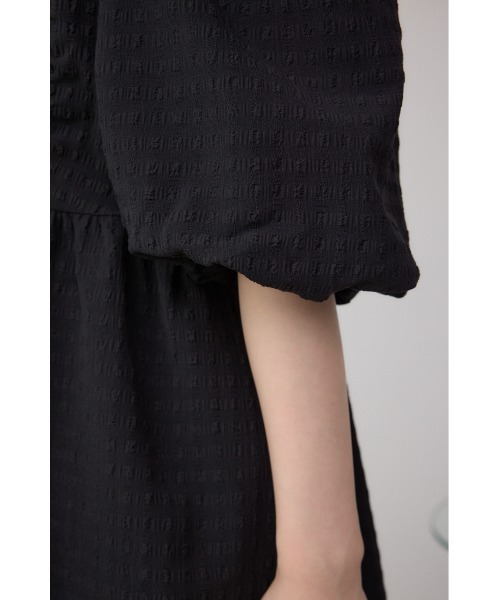 AZUL by moussy(アズールバイマウジー)の「2WAYペプラムギャザーブラウス(シャツ/ブラウス・レディース・アイボリー/ブラック・FREE)」の8枚目の写真