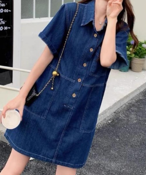 FAVORITO(ファヴォリート)の「ショートデニムワンピース(ワンピース・レディース・ダークブルー/ライトブルー・XL/L/M/S)」の2枚目の写真