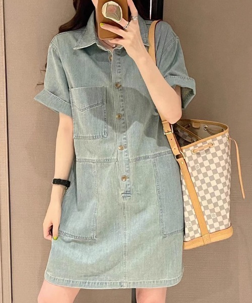 FAVORITO(ファヴォリート)の「ショートデニムワンピース(ワンピース・レディース・ダークブルー/ライトブルー・XL/L/M/S)」の1枚目の写真