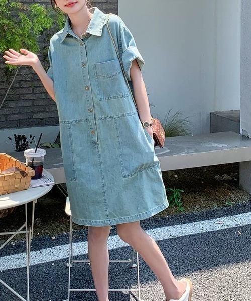 FAVORITO(ファヴォリート)の「ショートデニムワンピース(ワンピース・レディース・ダークブルー/ライトブルー・XL/L/M/S)」の9枚目の写真