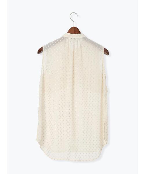 Te chichi CLASSIC（テチチクラシック）の「【JAPAN FABRIC】箔ドットジャガードラッフルヨークブラウス《2025summer catalog item》（シャツ/ブラウス・レディース・ベージュ・F）」の11枚目の写真