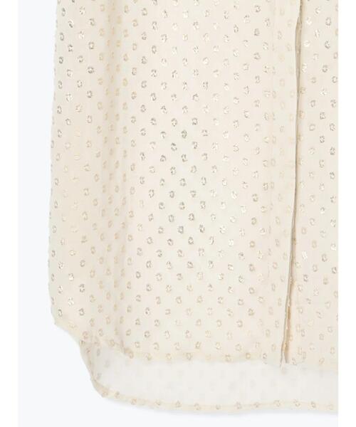 Te chichi CLASSIC（テチチクラシック）の「【JAPAN FABRIC】箔ドットジャガードラッフルヨークブラウス《2025summer catalog item》（シャツ/ブラウス・レディース・ベージュ・F）」の14枚目の写真