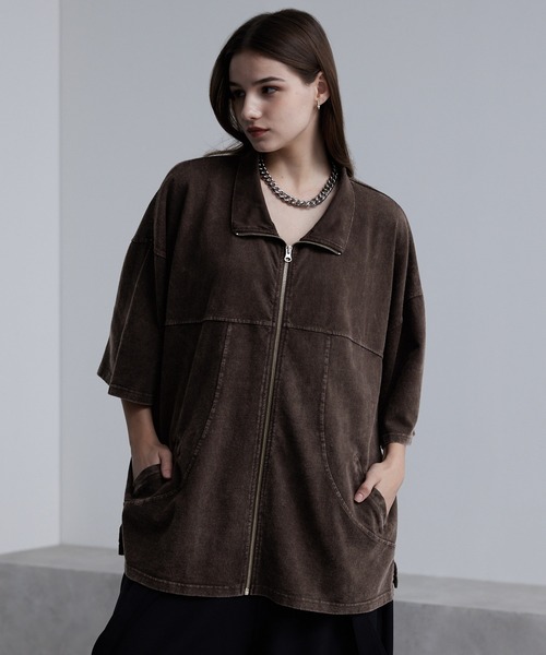cussil(クシル)の「【cussil/クシル】硫化染めフェード加工 切り替えデザインフルジップ半袖Tシャツ(Tシャツ/カットソー・メンズ・ブルー/チャコールグレー/ブラウン/レッド・L/M/S)」の4枚目の写真