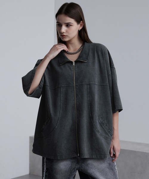 cussil(クシル)の「【cussil/クシル】硫化染めフェード加工 切り替えデザインフルジップ半袖Tシャツ(Tシャツ/カットソー・メンズ・ブルー/チャコールグレー/ブラウン/レッド・L/M/S)」の3枚目の写真