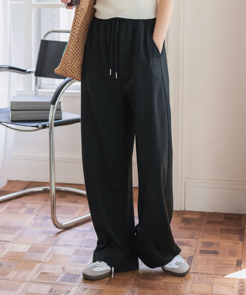 KOBE LETTUCE（コウベレタス）の「スウェット素材ワイドカーブパンツ（スウェットパンツ・レディース・アイボリー/ブラック/グレー/ネイビー/チャコール・M/M-Short/PM）」の3枚目の写真