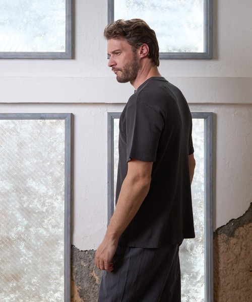 paradigm（パラダイム）の「【paradigm】ガス焼きワッフルヘンリーネックT（Tシャツ/カットソー・メンズ・ブラック/ダークグレー/ホワイト・MEDIUM/LARGE/X-LARGE）」の5枚目の写真