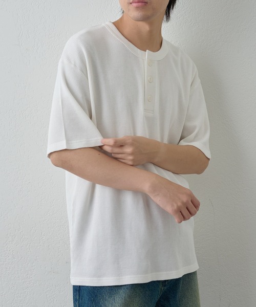 paradigm（パラダイム）の「【paradigm】ガス焼きワッフルヘンリーネックT（Tシャツ/カットソー・メンズ・ブラック/ダークグレー/ホワイト・MEDIUM/LARGE/X-LARGE）」の11枚目の写真