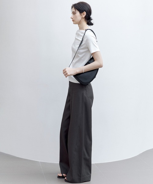 tageechita（タジチタ）の「【tageechita】スーピマコットン ボートネックTシャツ（Tシャツ/カットソー・レディース・ブラック/ホワイト・S/M/L）」の14枚目の写真