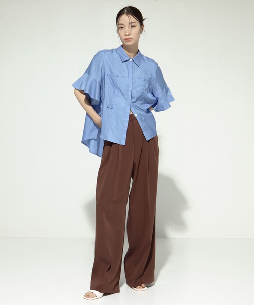 STUDIOUS（ステュディオス）の「【STUDIOUS/ステュディオス】Hem Flare 2way Blouse/ヘムフレアブラウス（シャツ/ブラウス・レディース・ホワイト/ブラック/サックスブルー・FREE）」の12枚目の写真