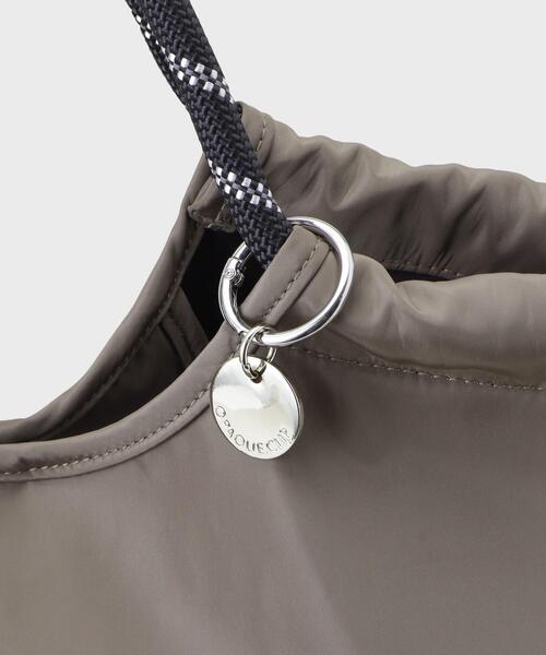 OPAQUE.CLIP（オペークドットクリップ）の「【軽量/A4サイズ対応】ロープハンドルドロストBIGトートバッグ（トートバッグ・レディース・ブラック/ベージュ/チャコールグレー・00）」の22枚目の写真