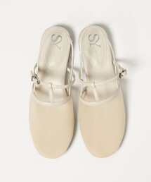 ODETTE E ODILE｜オデット エ オディールのパンプス（ホワイト