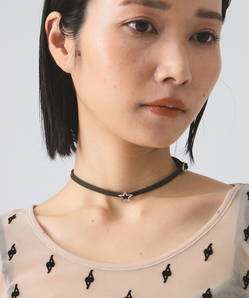 フロッキーチョーカーOP♡ Phoebe(フィービィー)のノットラインレイヤードチョーカー